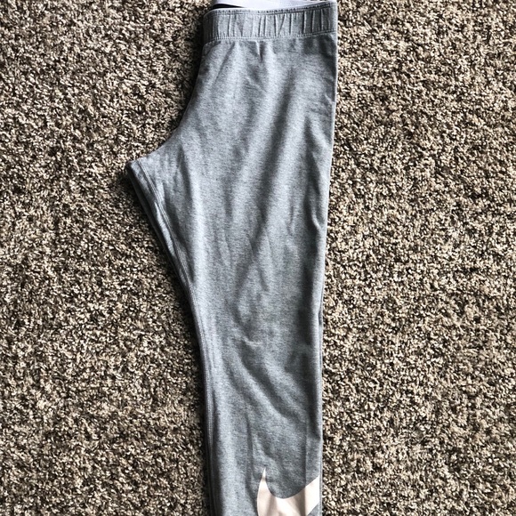 Nike Pants - Nike Grey Swoosh Capri Tights Nike Pants - Nike Grey Swoosh Capri Tights